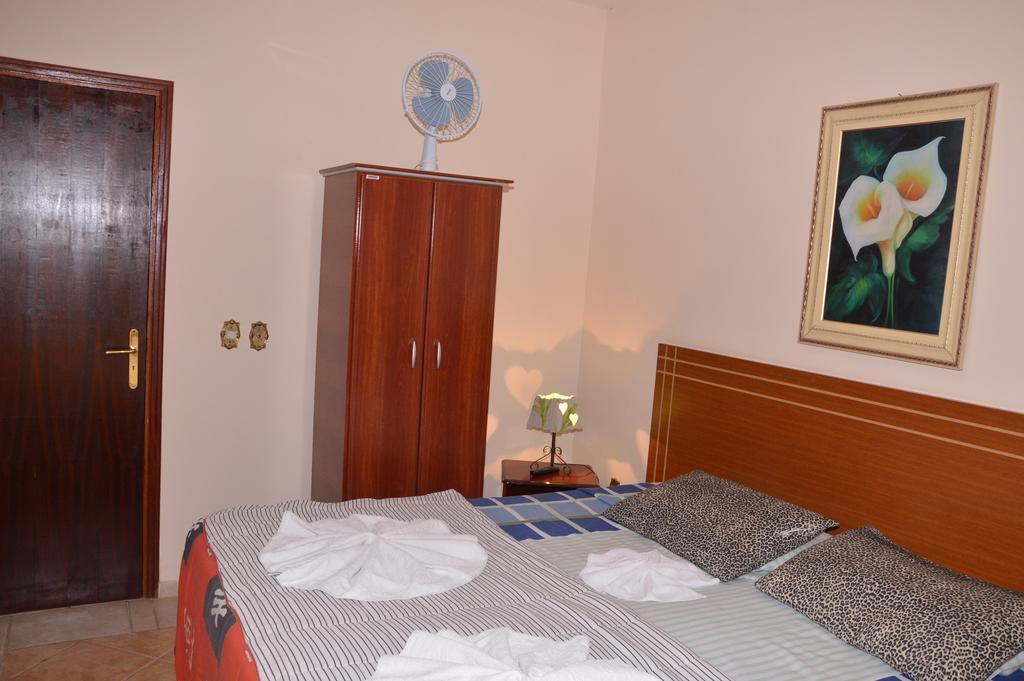 Pousada Hotel Casarao Serra Negra  Exteriör bild