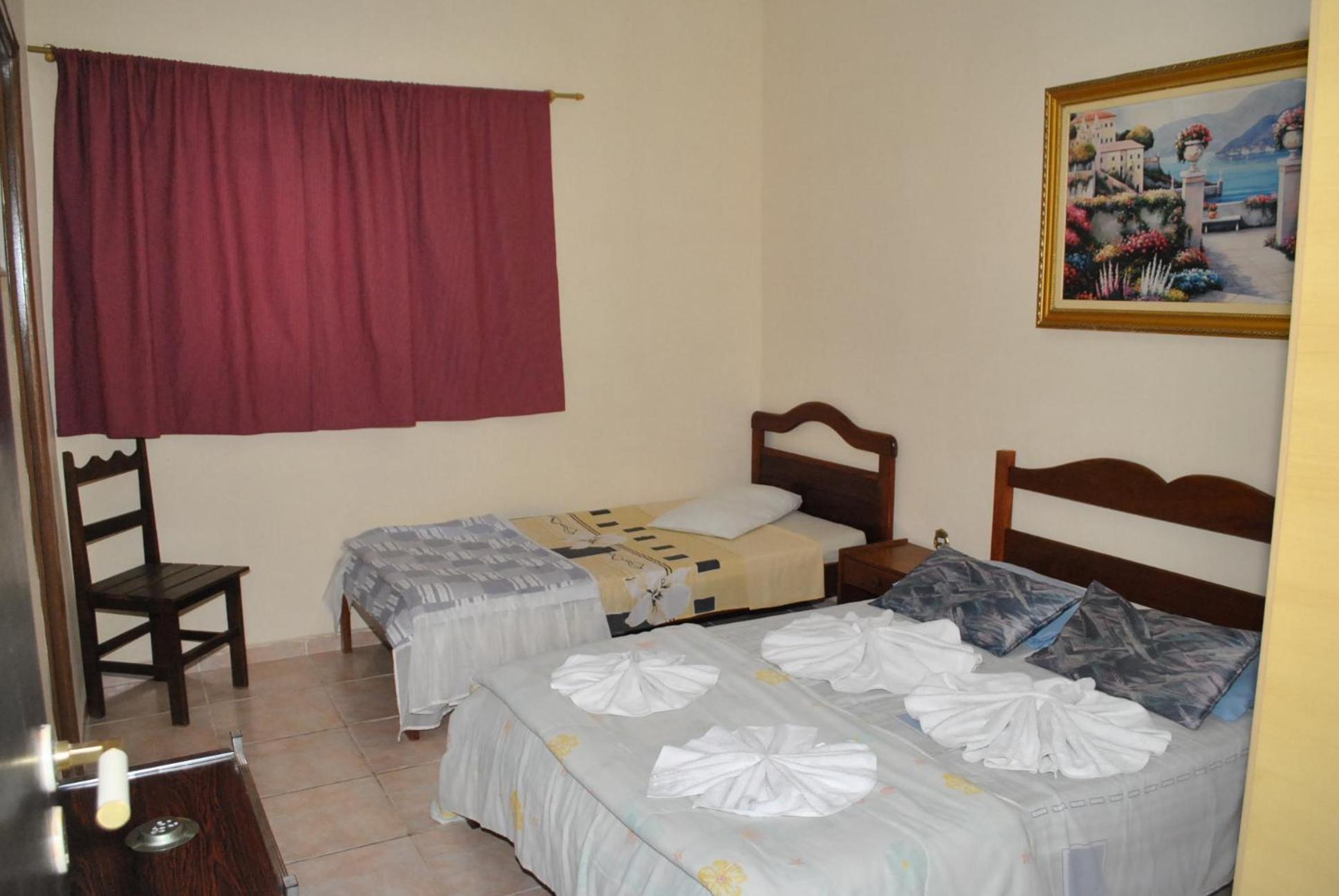 Pousada Hotel Casarao Serra Negra  Rum bild